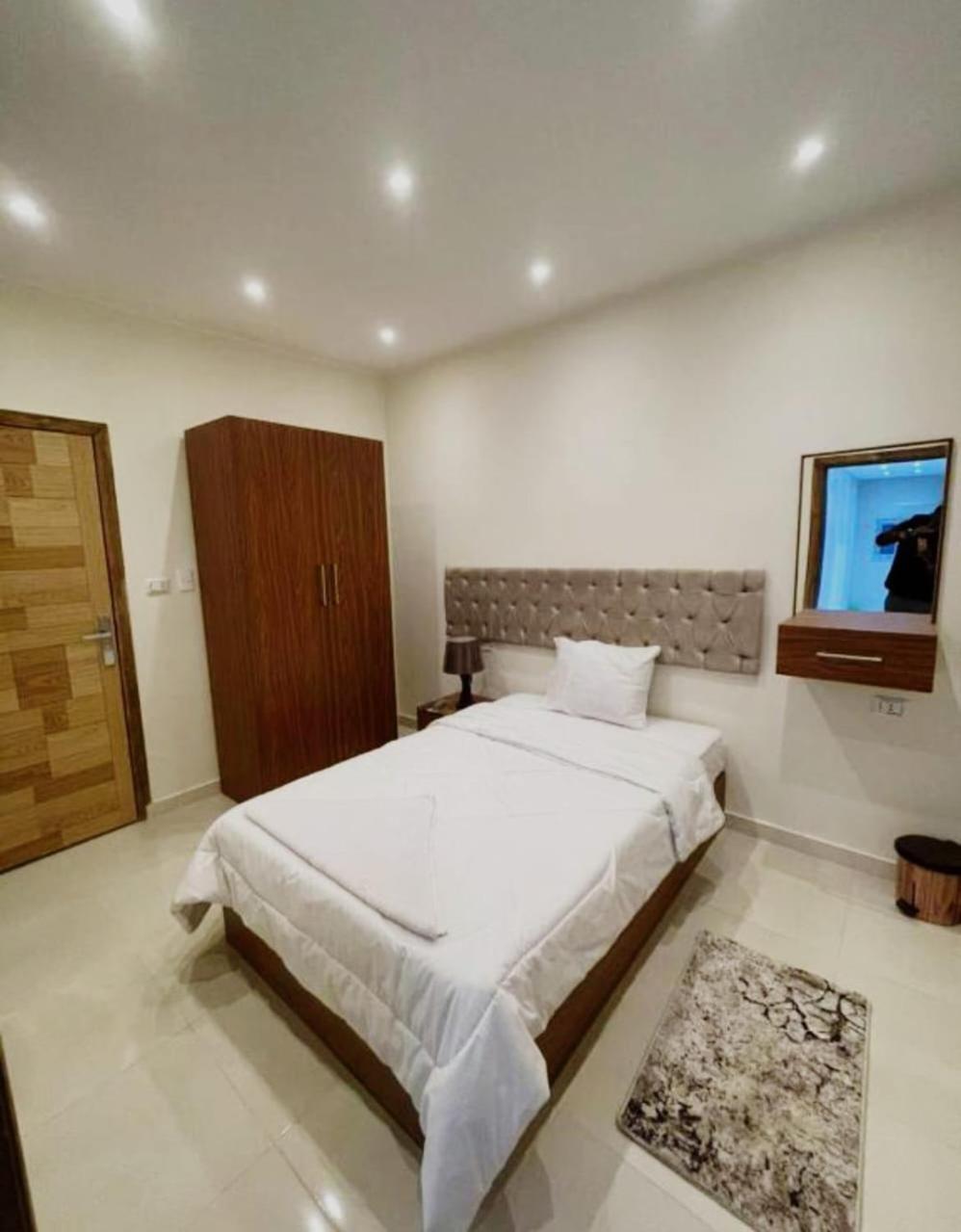 Hotel Pyramids On The Spot View Kafret el-Gabal Exterior foto